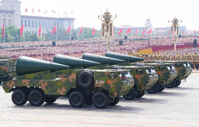 致敬强国荣光，汲取奋进力量：乐鱼官方站页面登录入口计算机全员同看九三阅兵，铭记抗战胜利80周年